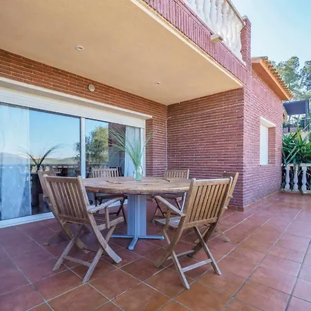 Mas Mestre Con Capacidad De 6 A 8 Huespedes Cerca De Sitges Holiday home *