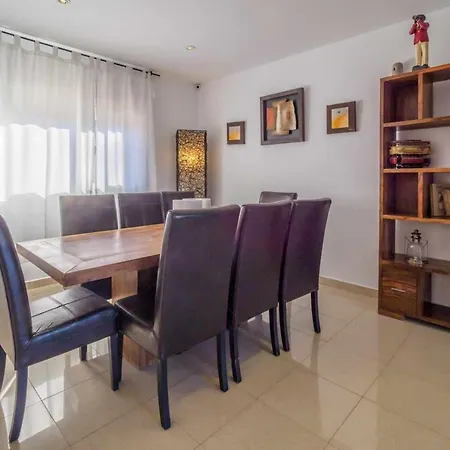 Mas Mestre Con Capacidad De 6 A 8 Huespedes Cerca De Sitges Holiday home Olivella