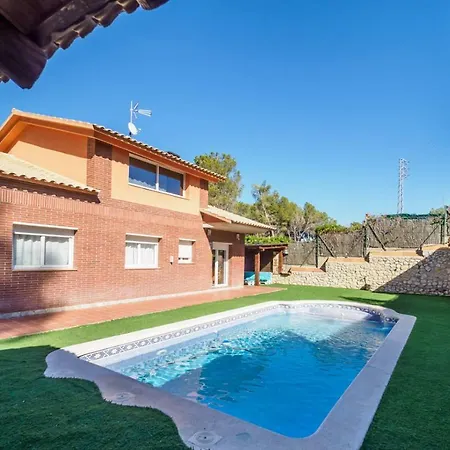 Mas Mestre Con Capacidad De 6 A 8 Huespedes Cerca De Sitges
